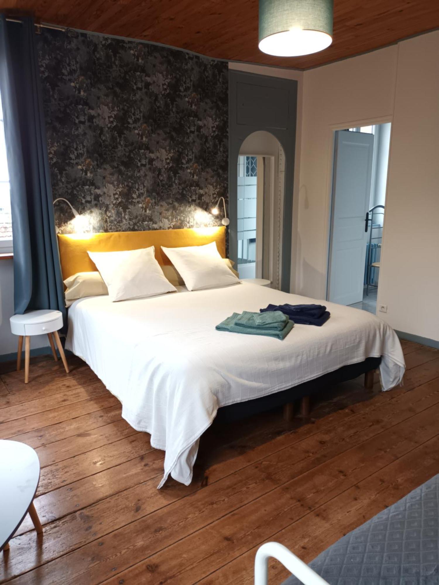 Hotel La Lendeline Saint-Sauveur-Lendelin Esterno foto