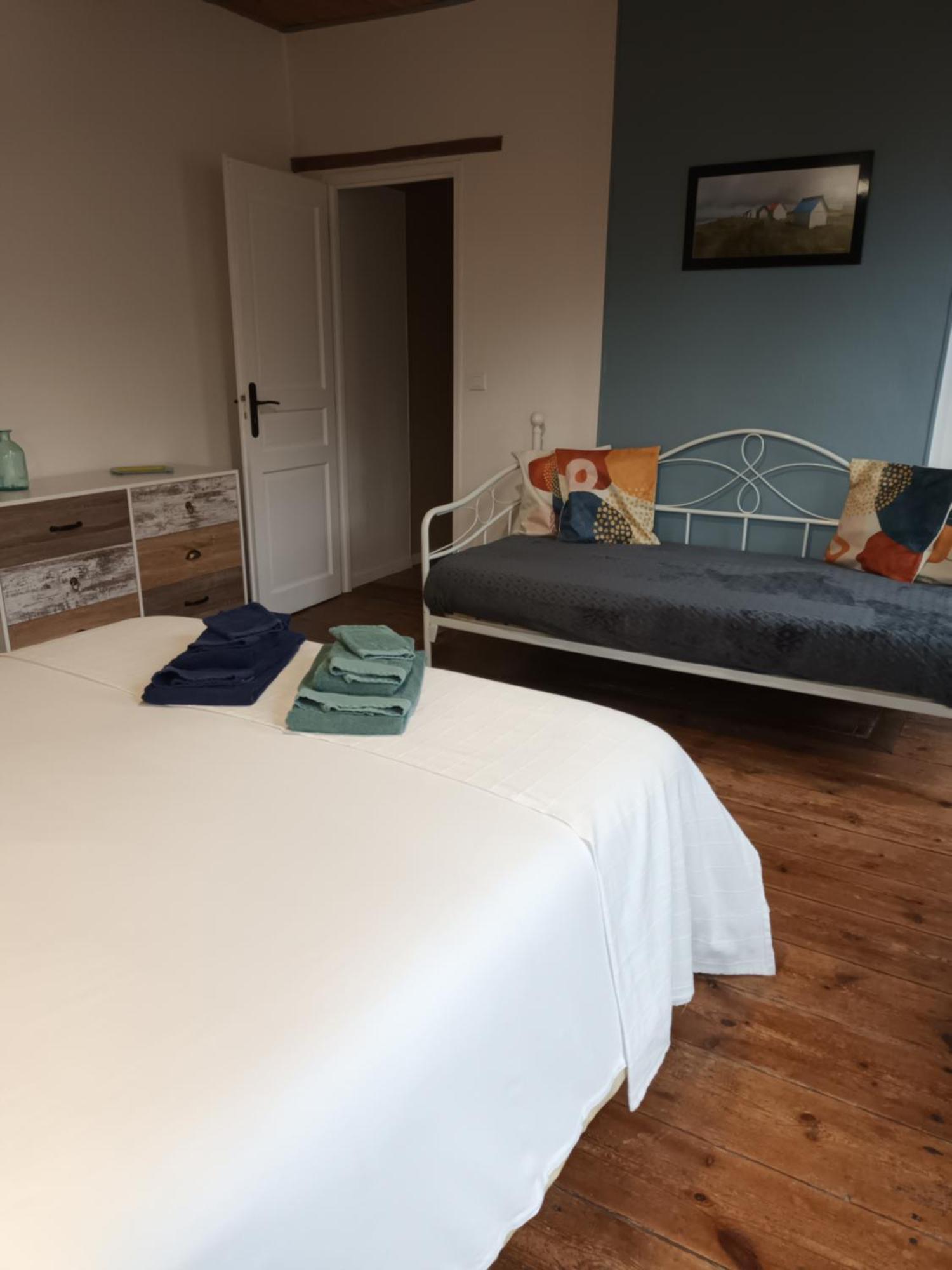 Hotel La Lendeline Saint-Sauveur-Lendelin Esterno foto